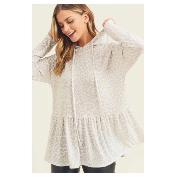 1 LEFT! Leopard Hooded Peplum Women's Top - Picture 2 of 7